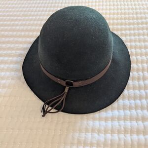 Dark green felt hat